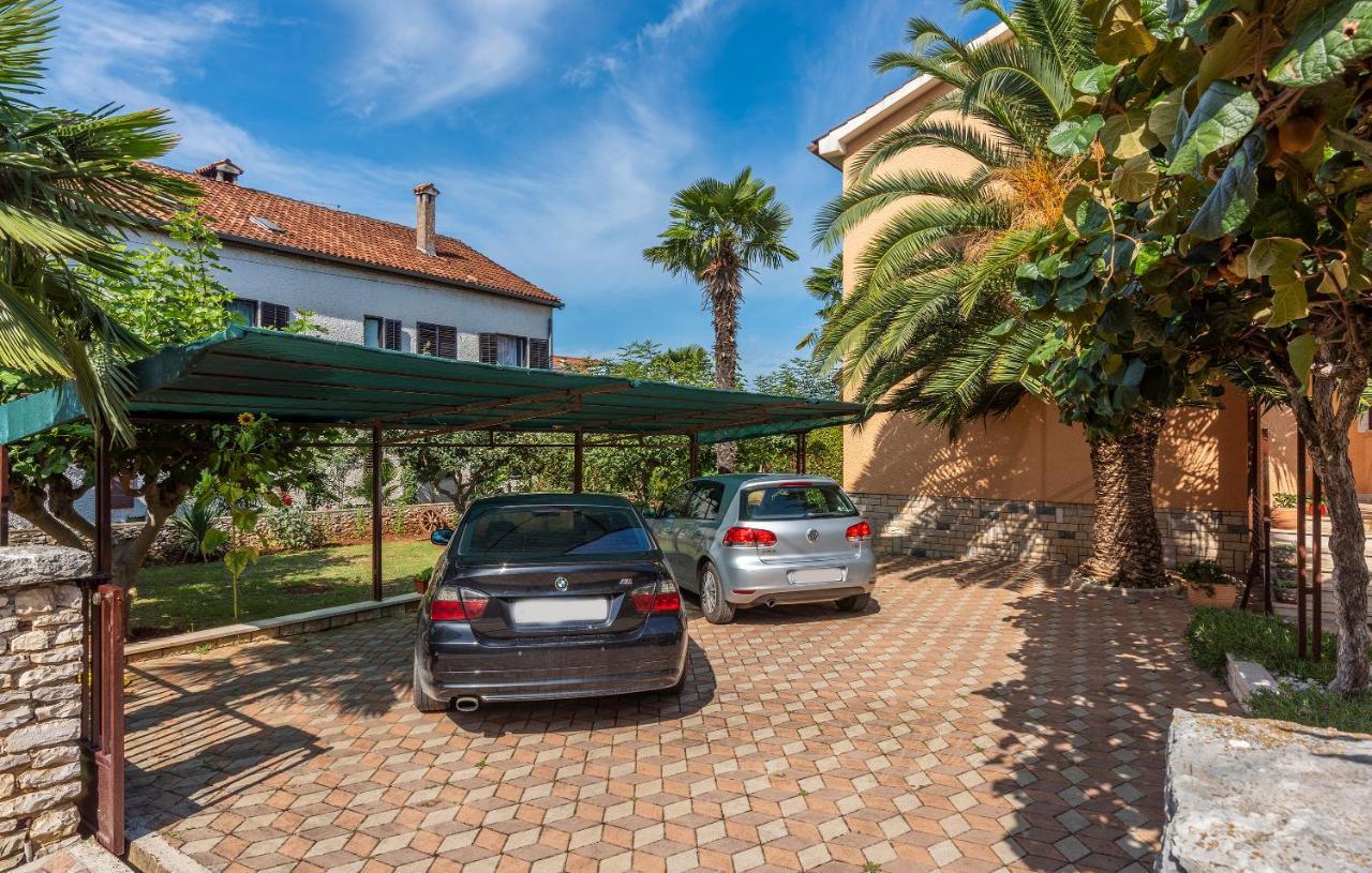 Apartments Feniks Poreč Exterior foto